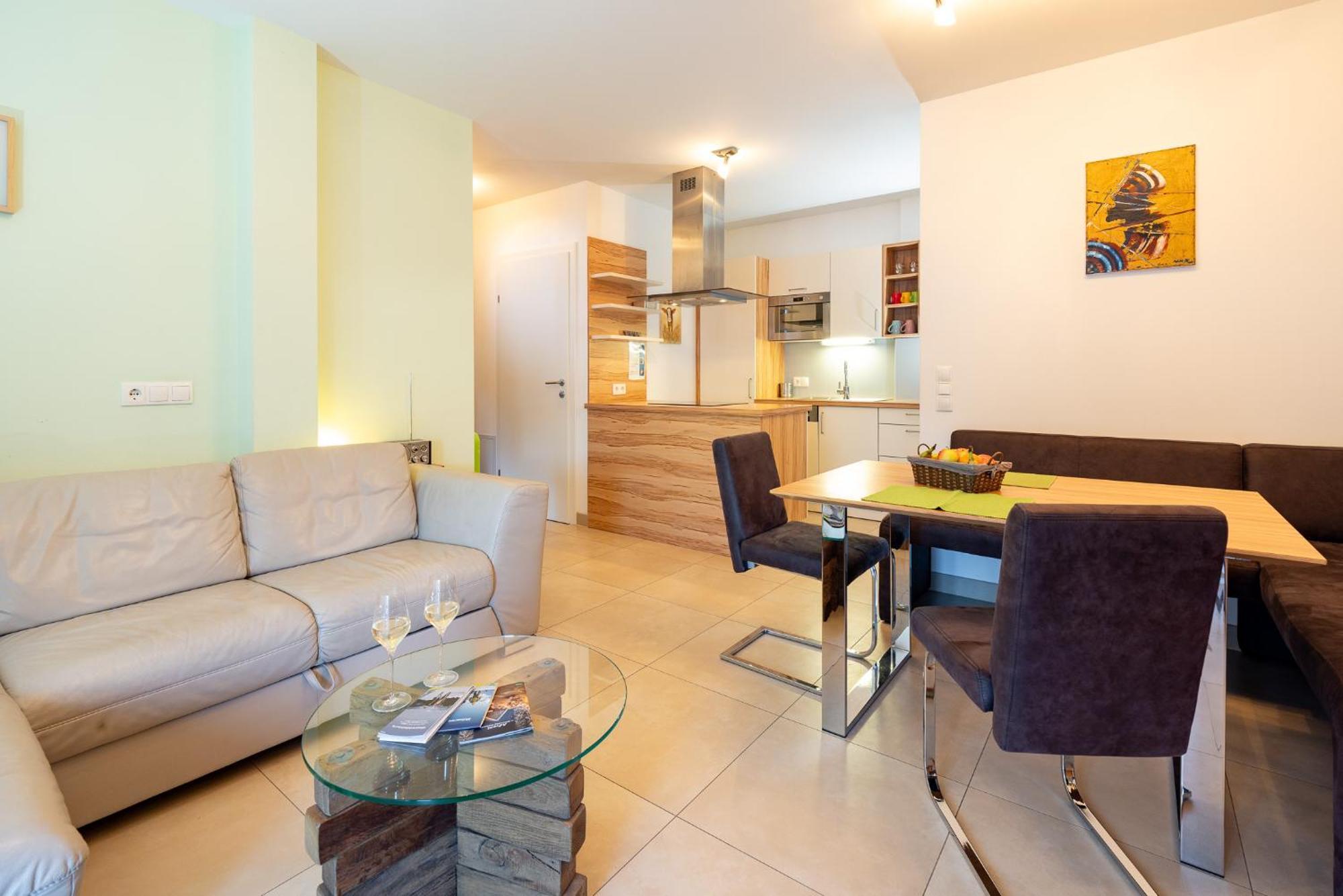 Appartement Klosterhuegel Haus im Ennstal Bagian luar foto