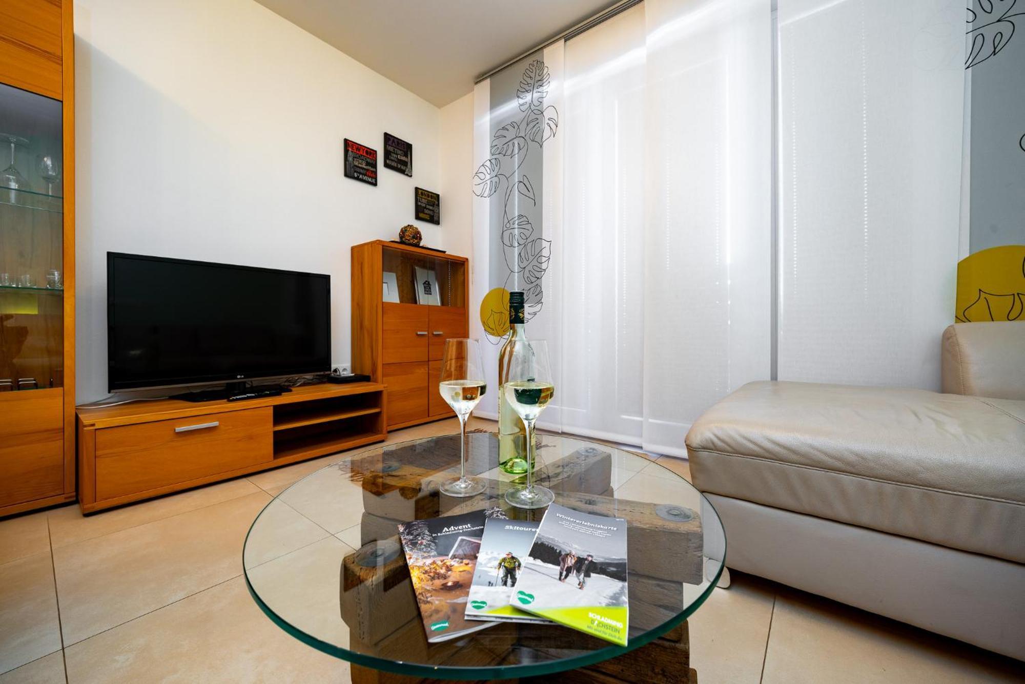 Appartement Klosterhuegel Haus im Ennstal Bagian luar foto